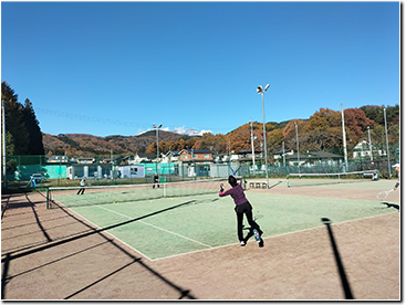 テニスを楽しませるエキスパート